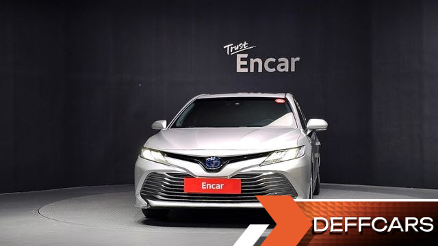 Toyota CAMRY 2.5 XLE Hybrid купить на сайте DeffCars