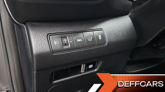 Hyundai SANTAFE Diesel 2.2 2WD Prestige купить на сайте DeffCars