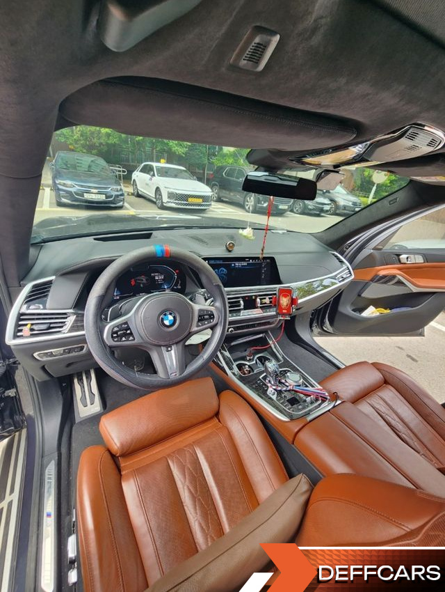 BMW X7 xDrive 40i M Sport 6STR купить на сайте DeffCars