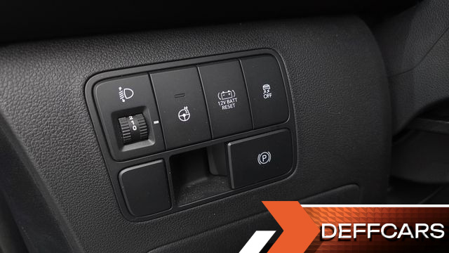 Hyundai STARIA Tourer 11-Seater Modern купить на сайте DeffCars