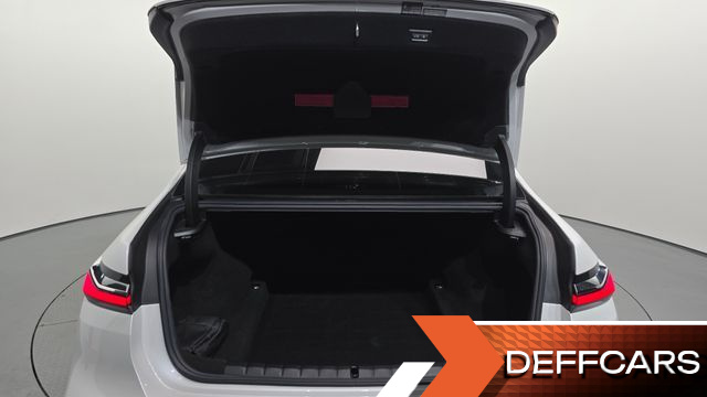 BMW 7-SERIES 740d xDrive M Sport купить на сайте DeffCars