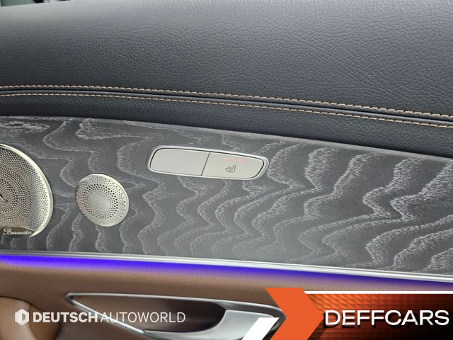 Mercedes E-CLASS E350 4MATIC Avantgarde купить на сайте DeffCars