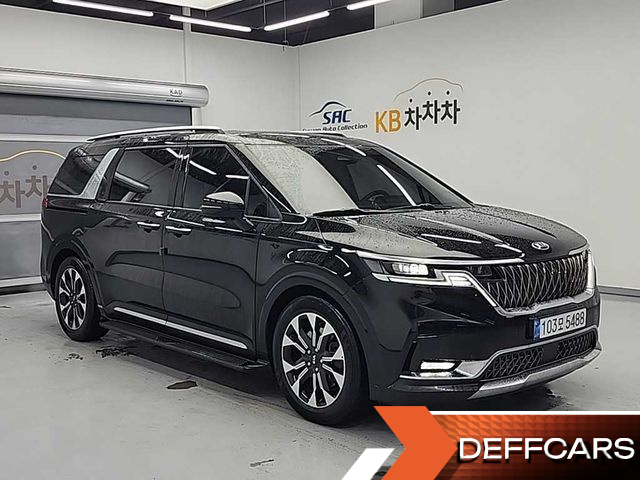 Kia CARNIVAL Gasoline 7-Seater Signature купить на сайте DeffCars