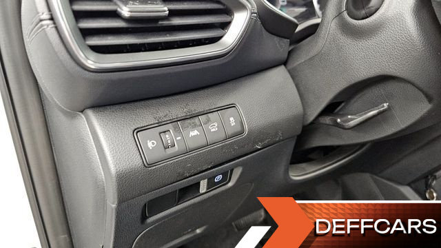 Hyundai SANTAFE HEV 1.6 4WD Exclusive купить на сайте DeffCars