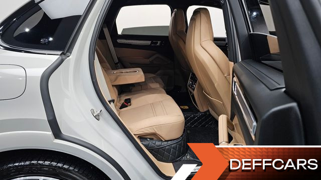 Porsche CAYENNE 3.0 PLATINUM EDITION купить на сайте DeffCars