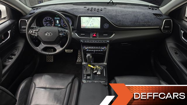 Hyundai GRANDEUR 3.0 Exclusive Special купить на сайте DeffCars