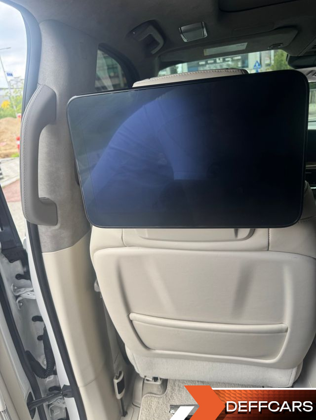 Cadillac ESCALADE 6.2 ESV ESV Sports Platinum купить на сайте DeffCars