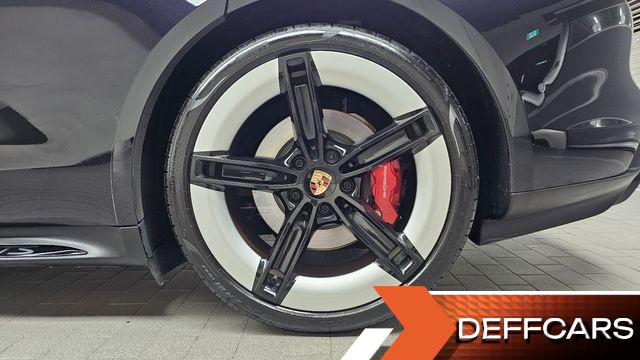 Porsche TAYCAN GTS купить на сайте DeffCars