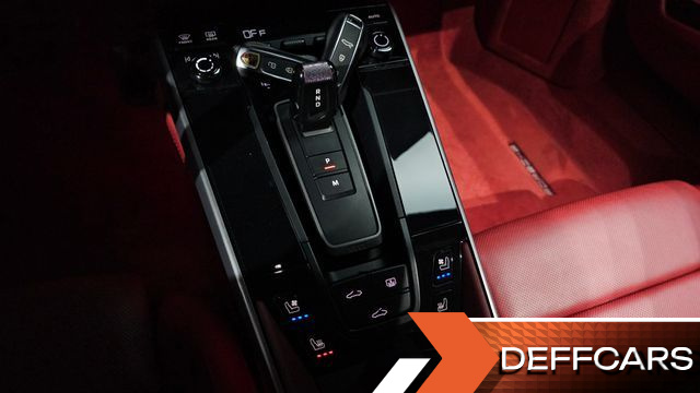 Porsche 911 Carrera 4 GTS купить на сайте DeffCars