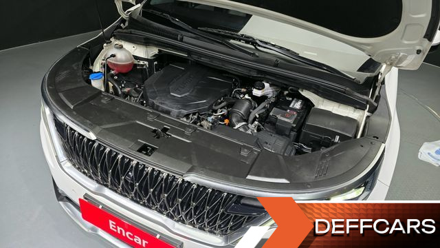 Kia CARNIVAL 9-Seater Noblesse купить на сайте DeffCars