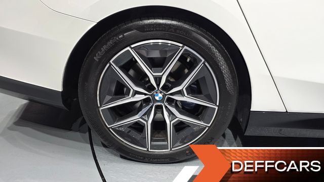 BMW 5-SERIES 523d M Sport купить на сайте DeffCars
