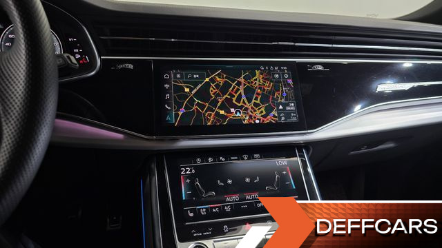 Audi Q8 55 TFSI Quattro Premium купить на сайте DeffCars