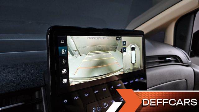 Hyundai STARIA Cargo 5-Seater Modern купить на сайте DeffCars
