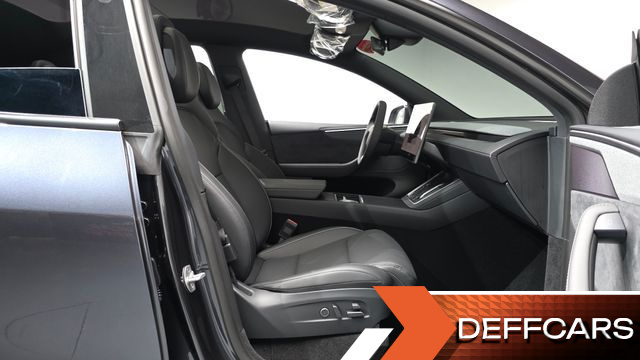 Tesla MODEL Y L Long Range AWD купить на сайте DeffCars