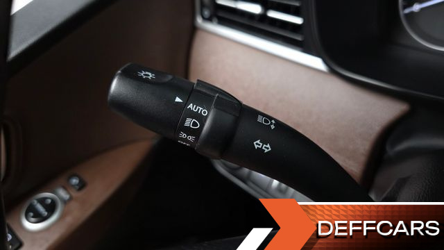Hyundai STAREX Urban 9-Seater Exclusive купить на сайте DeffCars