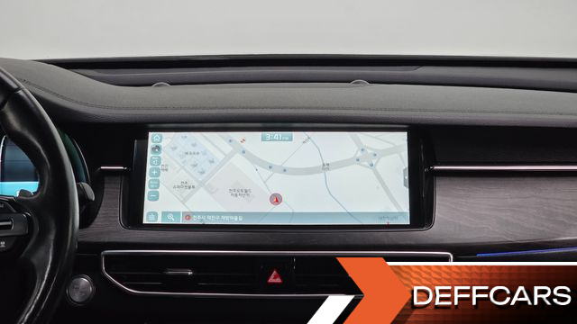 Kia K7 Signature купить на сайте DeffCars