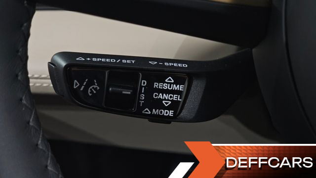 Porsche TAYCAN Base купить на сайте DeffCars
