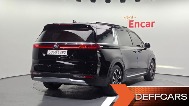 Kia CARNIVAL 9-Seater Noblesse купить на сайте DeffCars