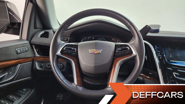 Cadillac ESCALADE 6.2 4th купить на сайте DeffCars