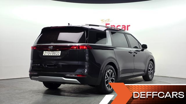 Kia CARNIVAL 9-Seater Prestige купить на сайте DeffCars
