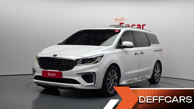 Kia CARNIVAL 7-Seater Limousine President купить на сайте DeffCars