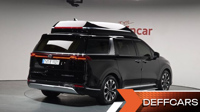 Kia CARNIVAL Gasoline 7-Seater Hi-Limousine Signature купить на сайте DeffCars