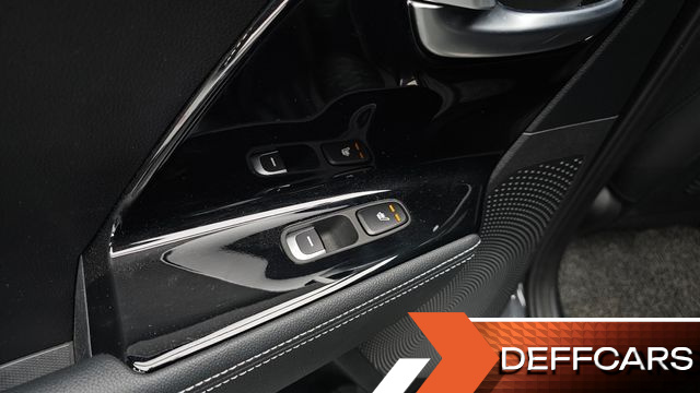 Kia NIRO 1.6 HEV Noblesse Special купить на сайте DeffCars