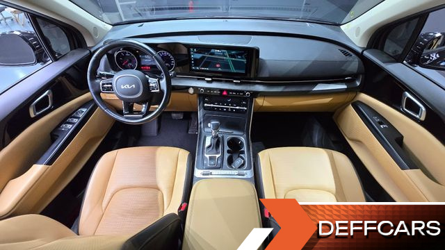 Kia CARNIVAL 9-Seater Prestige купить на сайте DeffCars