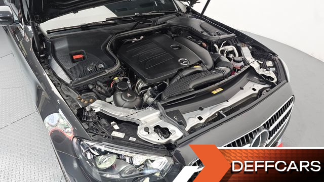 Mercedes E-CLASS E350 4MATIC Avantgarde купить на сайте DeffCars