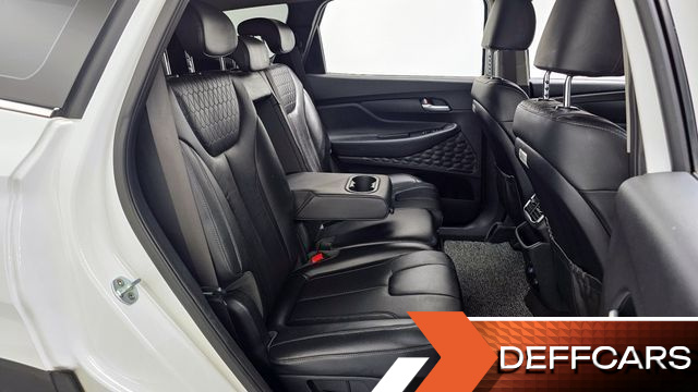 Hyundai SANTAFE Gasoline 2.0T 2WD Exclusive купить на сайте DeffCars