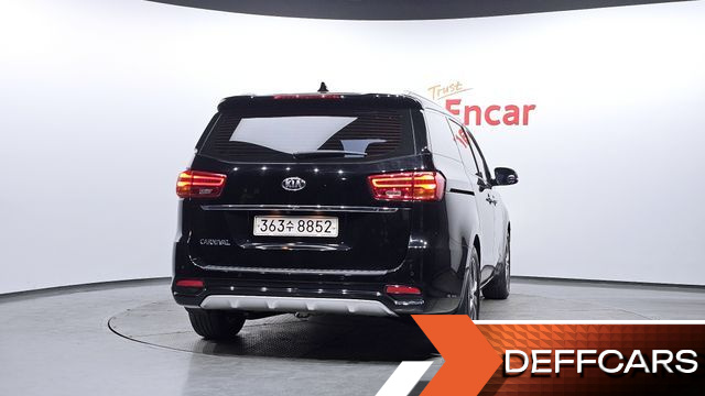 Kia CARNIVAL 9-Seater Prstige купить на сайте DeffCars
