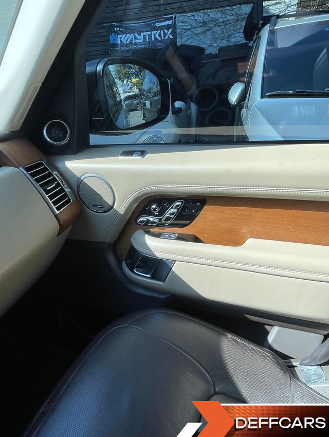 Land Rover RANGE ROVER 4.4 SDV8 AB DIESEL купить на сайте DeffCars