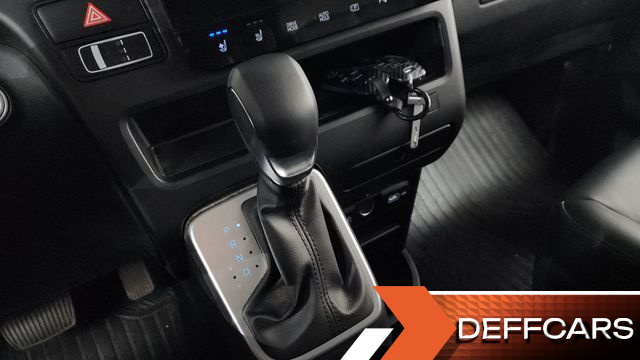 Hyundai STARIA L3.5 Cargo 5-Seater Modern купить на сайте DeffCars