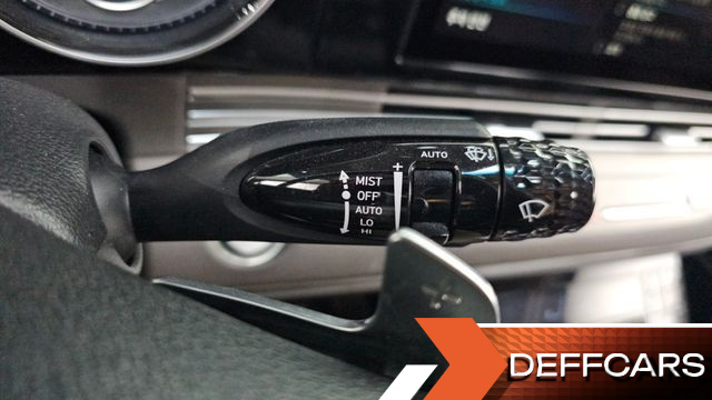 Hyundai GRANDEUR 3.0 LPi Premium Choice купить на сайте DeffCars