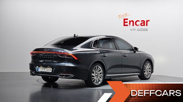 Hyundai GRANDEUR 3.3 Calligraphy купить на сайте DeffCars