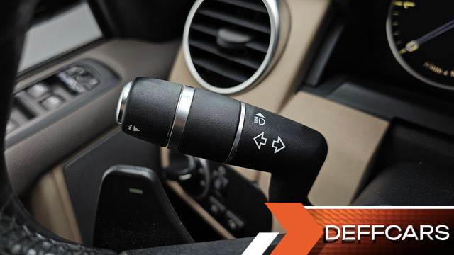 Land Rover DISCOVERY 3.0 SDV6 SE купить на сайте DeffCars