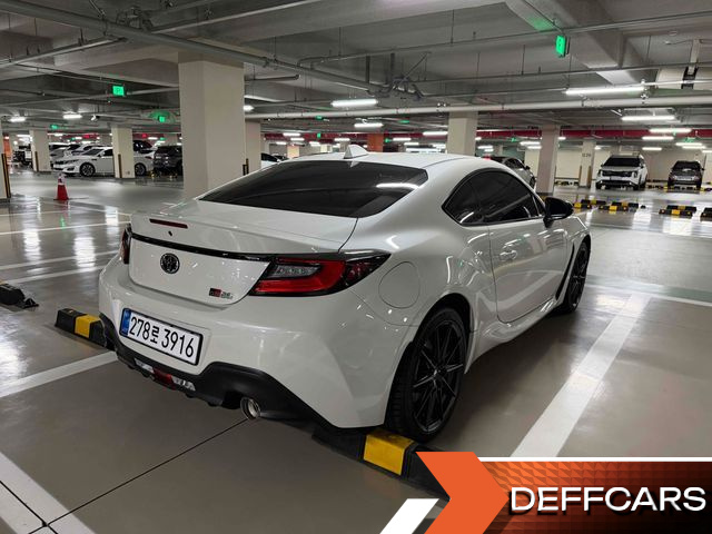 Toyota 86 2.4 Premium купить на сайте DeffCars