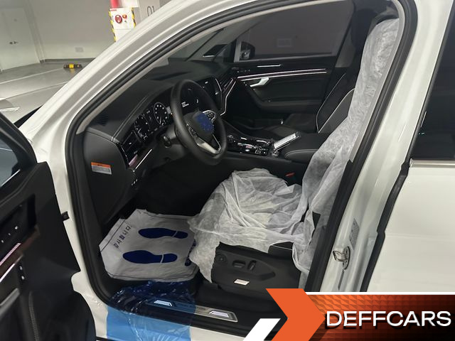 Volkswagen TOUAREG 3.0 TDI Prestige купить на сайте DeffCars
