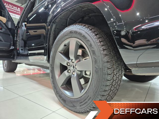 Land Rover DEFENDER 130 P400 X-Dynamic HSE купить на сайте DeffCars