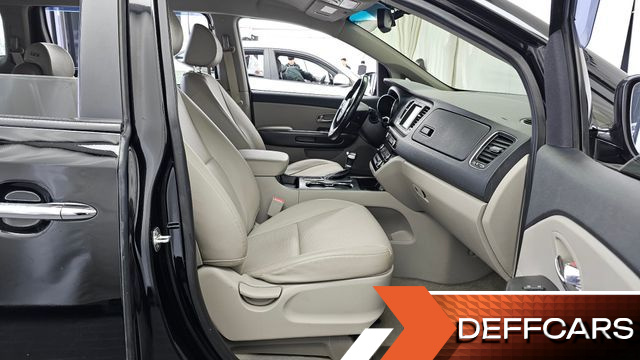 Kia CARNIVAL 9-Seater Luxury купить на сайте DeffCars