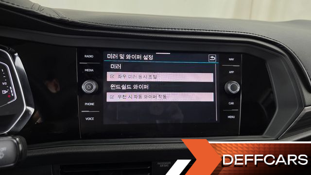 Volkswagen JETTA 1.5 TSI Prestige купить на сайте DeffCars