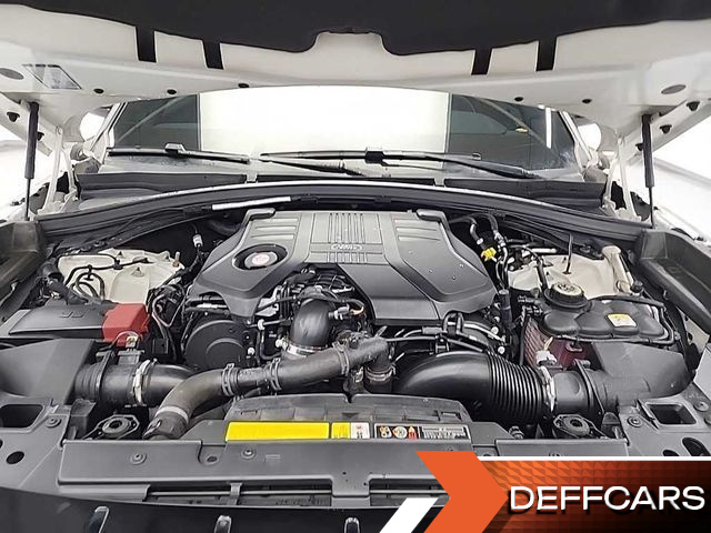 Land Rover RANGE ROVER VELAR 3.0 D300 R-Dynamic SE купить на сайте DeffCars
