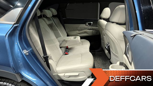 Kia SORENTO HEV 1.6 4WD Noblesse купить на сайте DeffCars