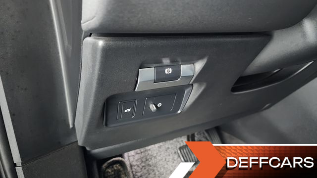 Land Rover RANGE ROVER EVOQUE P250 SE купить на сайте DeffCars