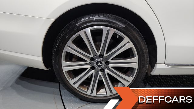 Mercedes E-CLASS E450 4MATIC Exclusive купить на сайте DeffCars
