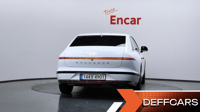 Hyundai GRANDEUR Calligraphy купить на сайте DeffCars