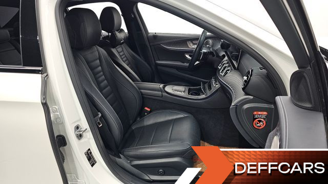 Mercedes E-CLASS E350 4MATIC AMG Line купить на сайте DeffCars