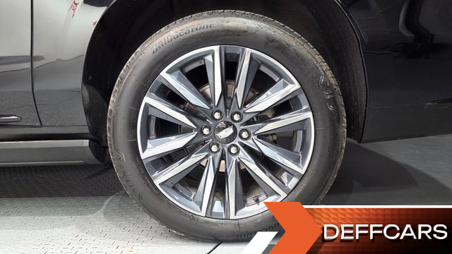 Cadillac ESCALADE 6.2 ESV ESV Sports Platinum купить на сайте DeffCars