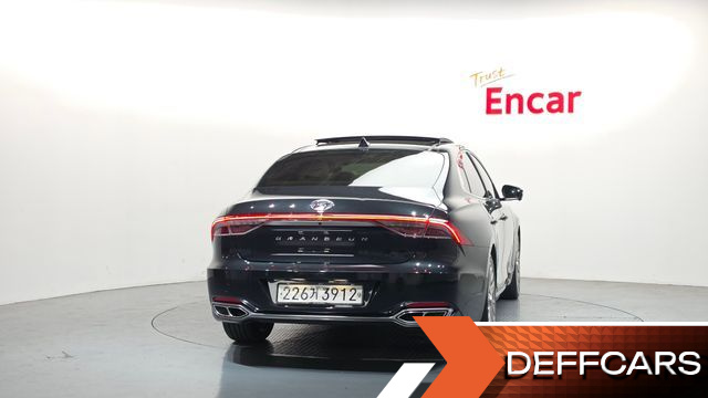 Hyundai GRANDEUR 3.3 Calligraphy купить на сайте DeffCars