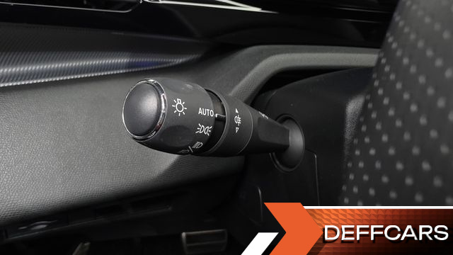 Peugeot 308 1.5 BlueHDi GT купить на сайте DeffCars